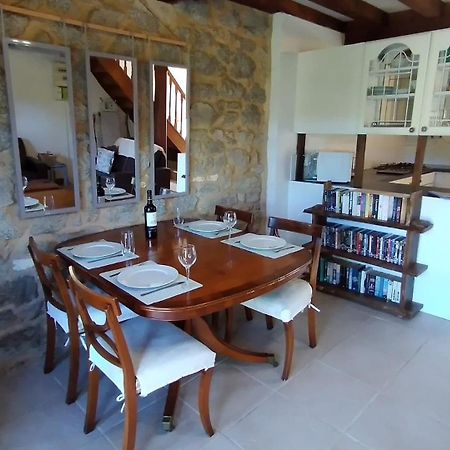 Character 2 Bed Cottage Within Walking Distance Of Bar/Restaurants Piégut-Pluviers Buitenkant foto