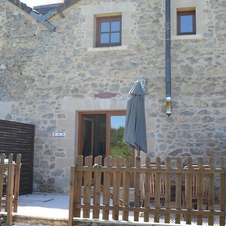 Character 2 Bed Cottage Within Walking Distance Of Bar/Restaurants Piégut-Pluviers Buitenkant foto